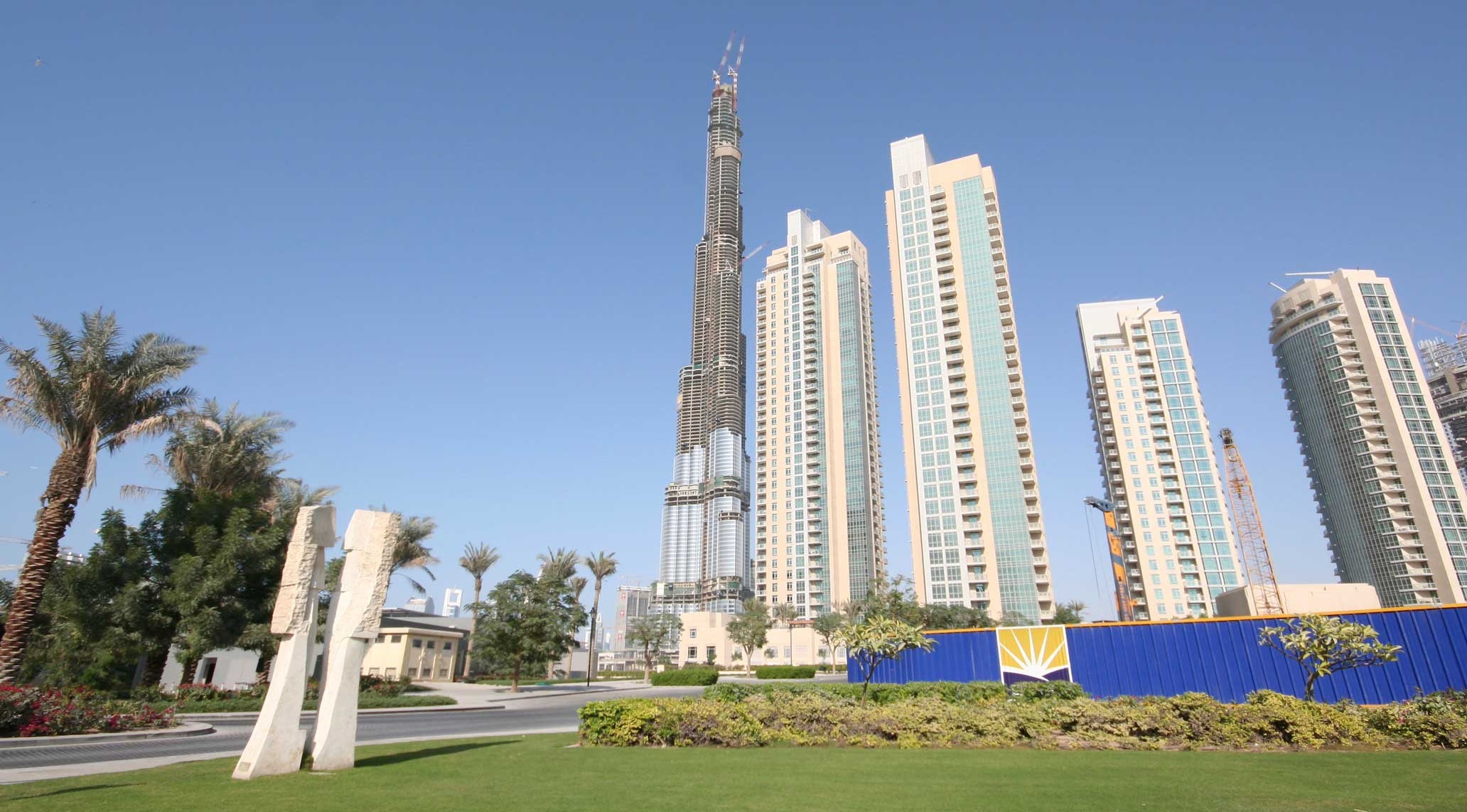 Burj Khalifa Cooling Station 3,000 sqm, Floor Deck